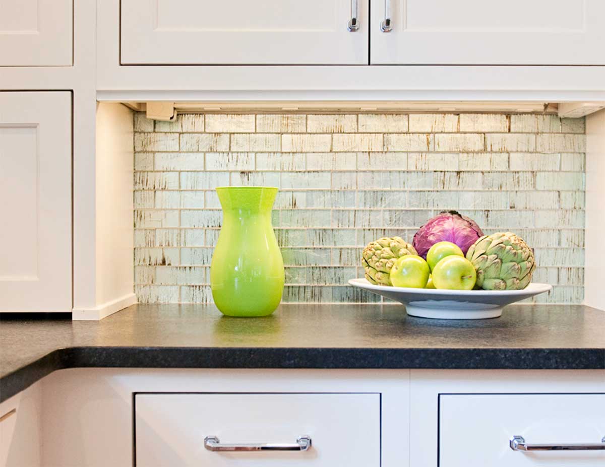 detail of Morningside Atlanta kitchen designed by Gray Gatlin Deisgn
